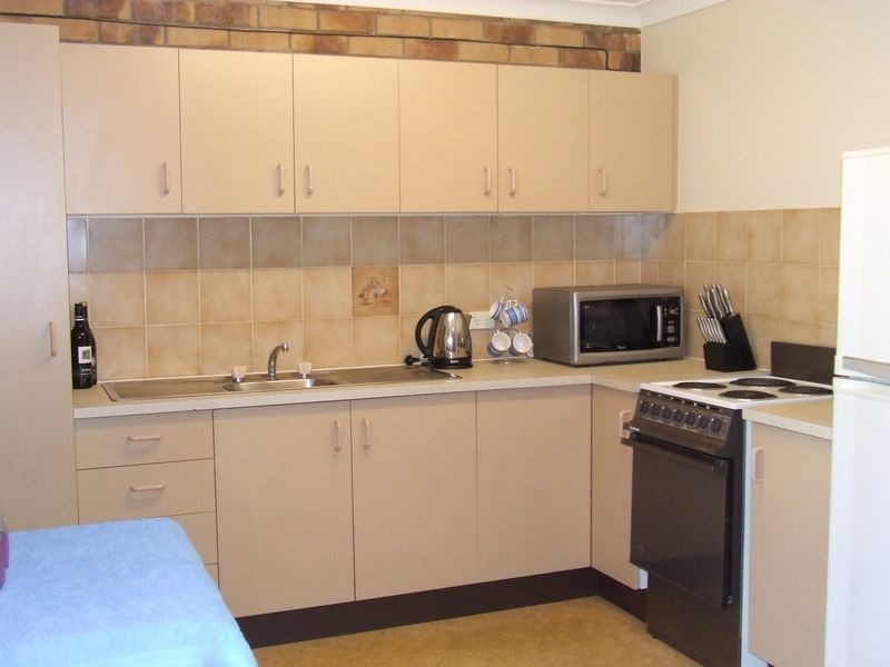 2/10 Seaview Parade, Deception Bay QLD 4508