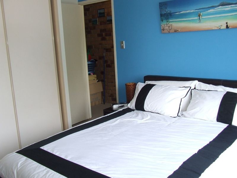 2/10 Seaview Parade, Deception Bay QLD 4508