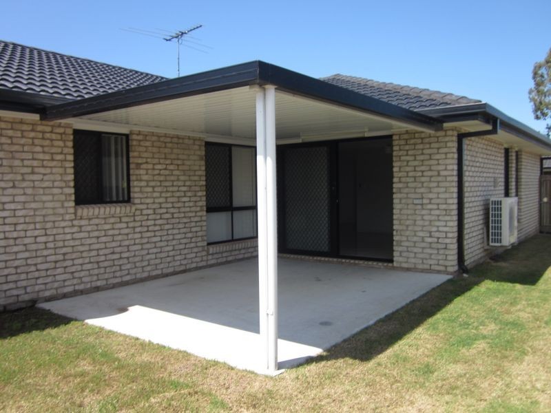 Rothwell QLD 4022