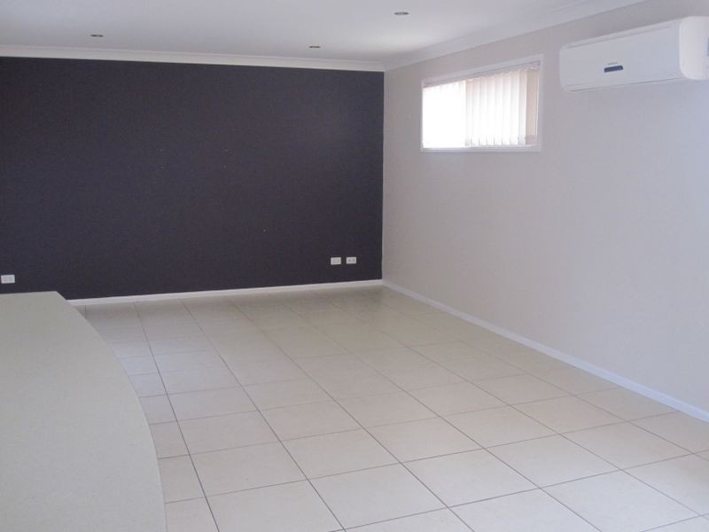 Rothwell QLD 4022