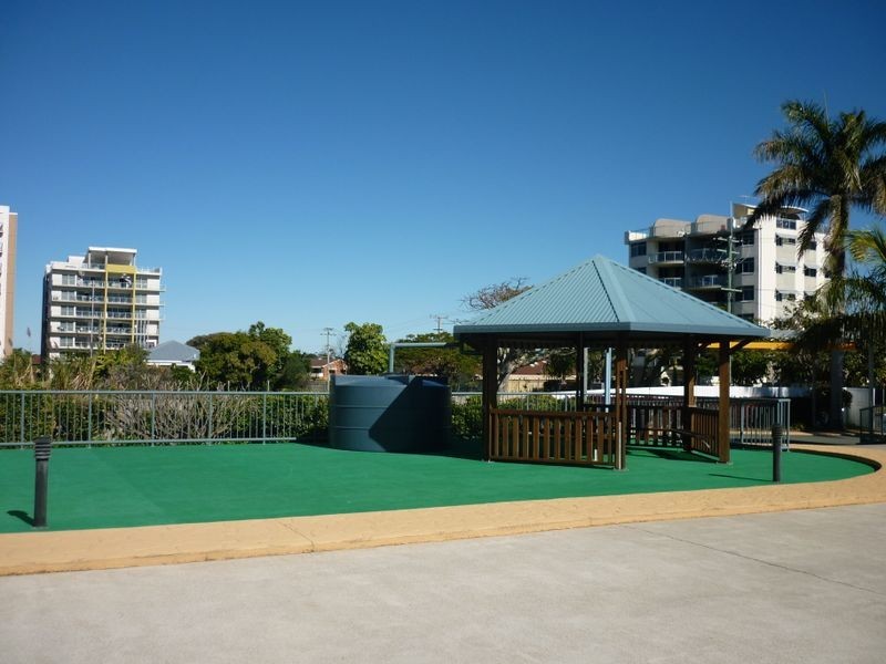 16/69 Marine Parade, Redcliffe QLD 4020