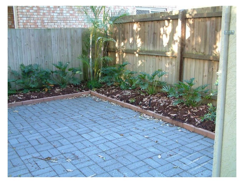 7/16-18 Georgina Street, Woody Point QLD 4019