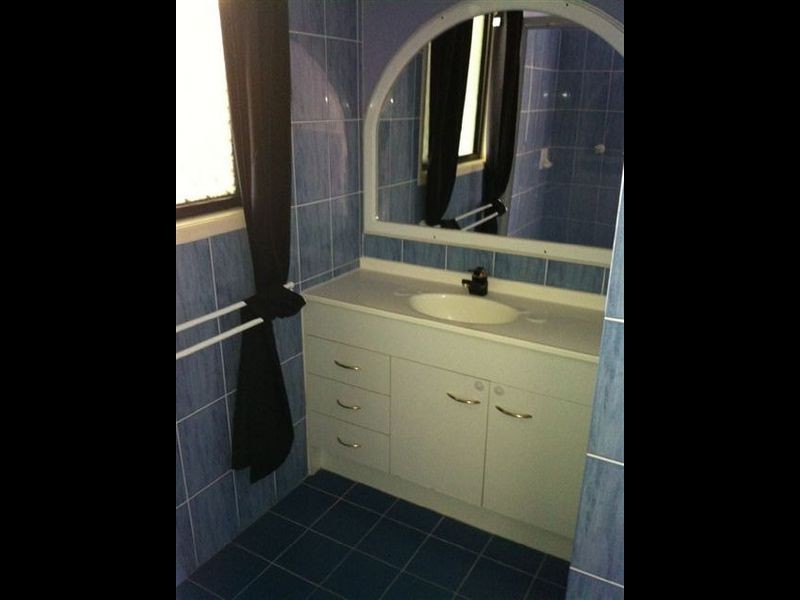 3 Freeman Street, Redcliffe QLD 4020