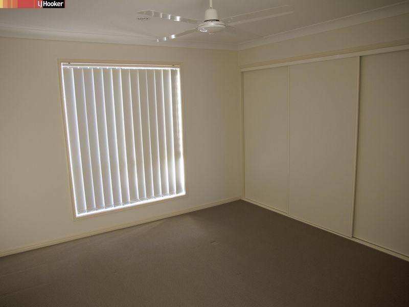 Rothwell QLD 4022