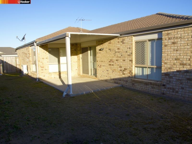 Rothwell QLD 4022