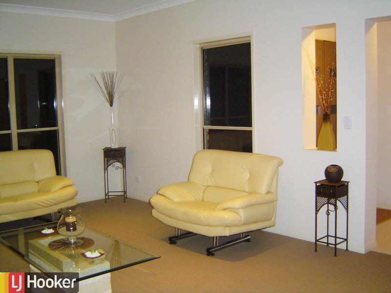 3 Wattle Grove Drive, Ningi QLD 4511