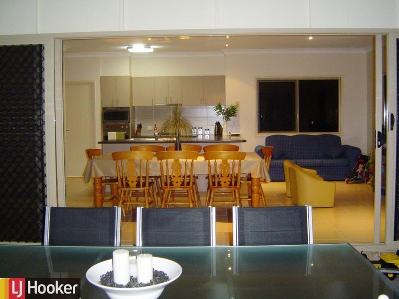 3 Wattle Grove Drive, Ningi QLD 4511