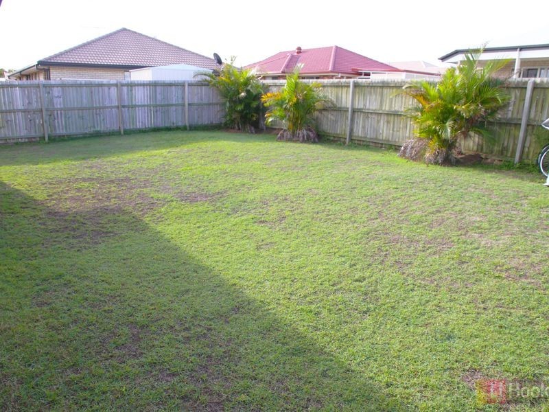 Rothwell QLD 4022
