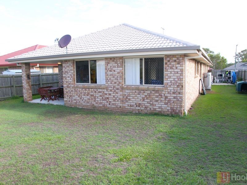 Rothwell QLD 4022