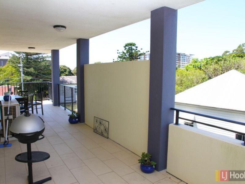 4/11 Dix Street, Redcliffe QLD 4020