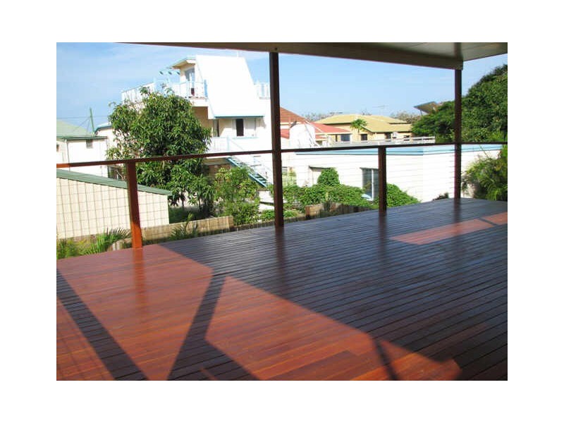 156 Prince Edward Parade, Scarborough QLD 4020