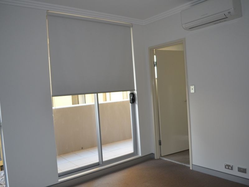 13/83 Marine Parade, Redcliffe QLD 4020