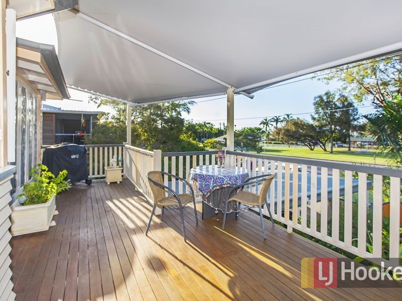 21 Thurecht Parade, Scarborough QLD 4020
