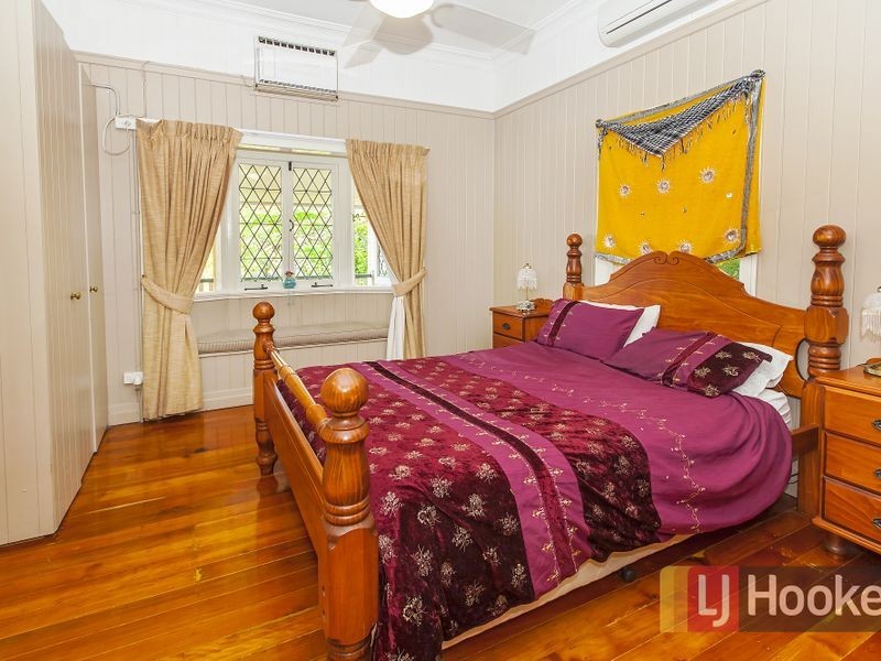 21 Thurecht Parade, Scarborough QLD 4020