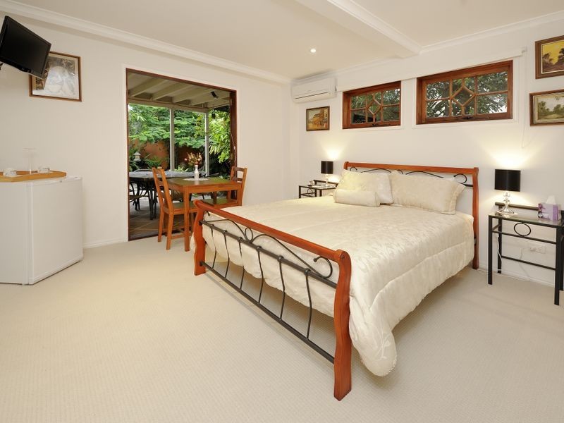 21 Thurecht Parade, Scarborough QLD 4020
