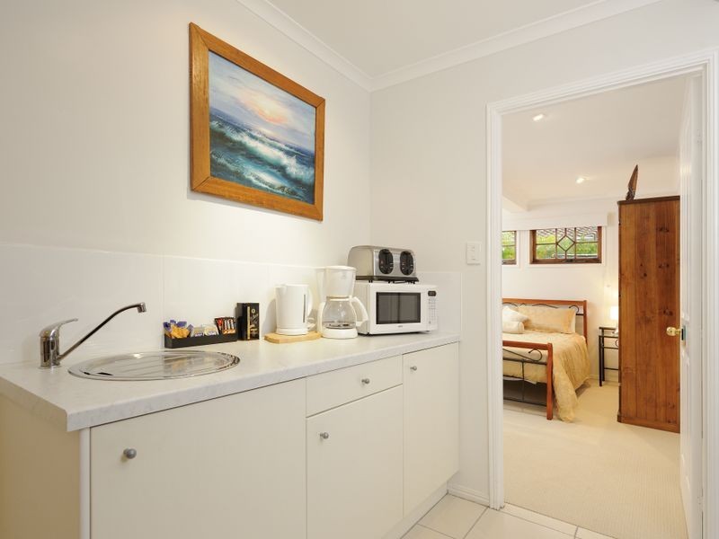 21 Thurecht Parade, Scarborough QLD 4020