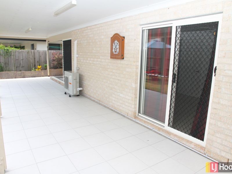 Rothwell QLD 4022