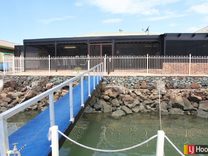Newport Waterways QLD 4020