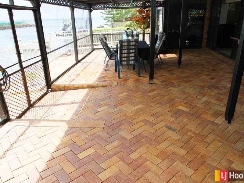 Newport Waterways QLD 4020