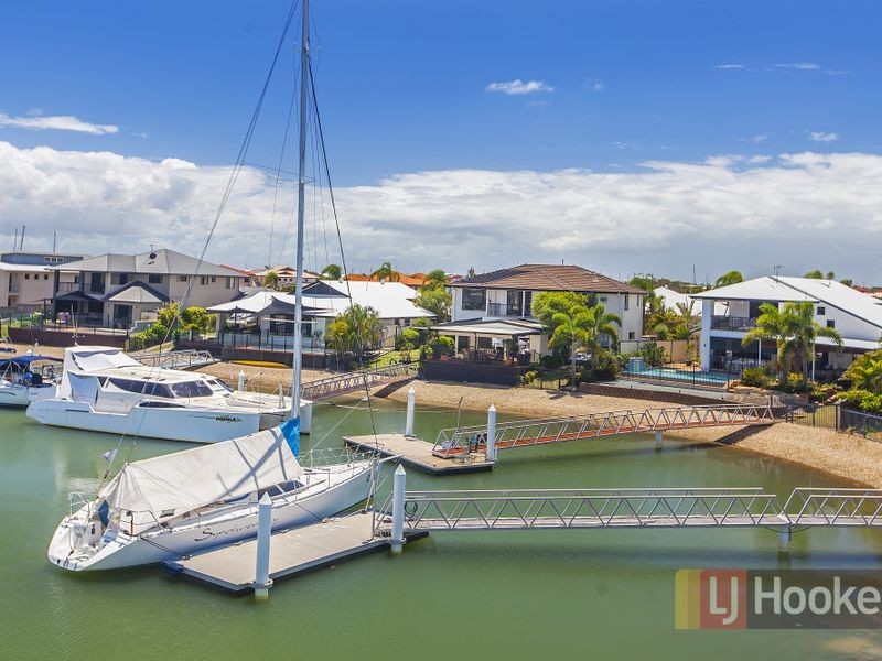 Newport Waterways QLD 4020