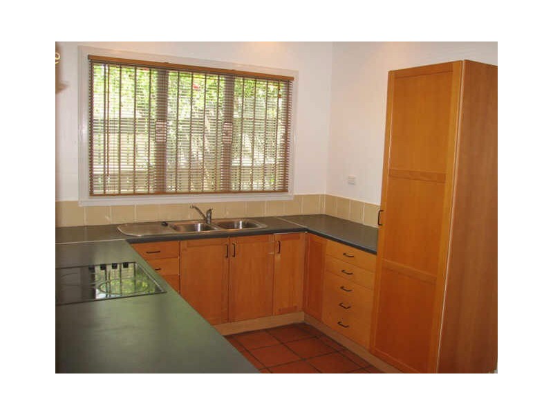 5 Knights Terrace, Margate QLD 4019