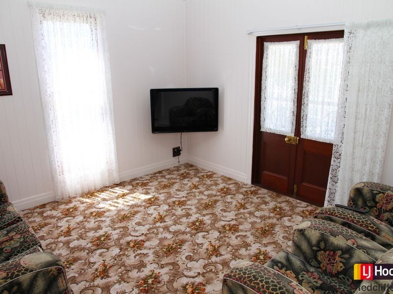 57 Marine Parade, Redcliffe QLD 4020