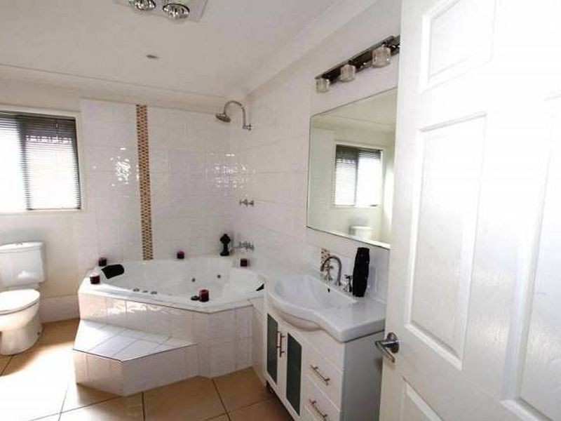 154 Hornibrook Esplanade, Clontarf QLD 4019