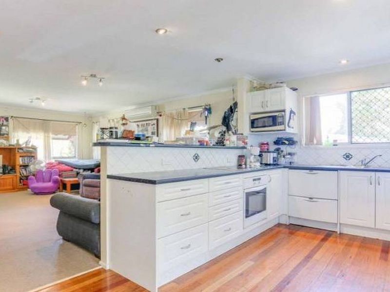 17 Moonga Court, Clontarf QLD 4019