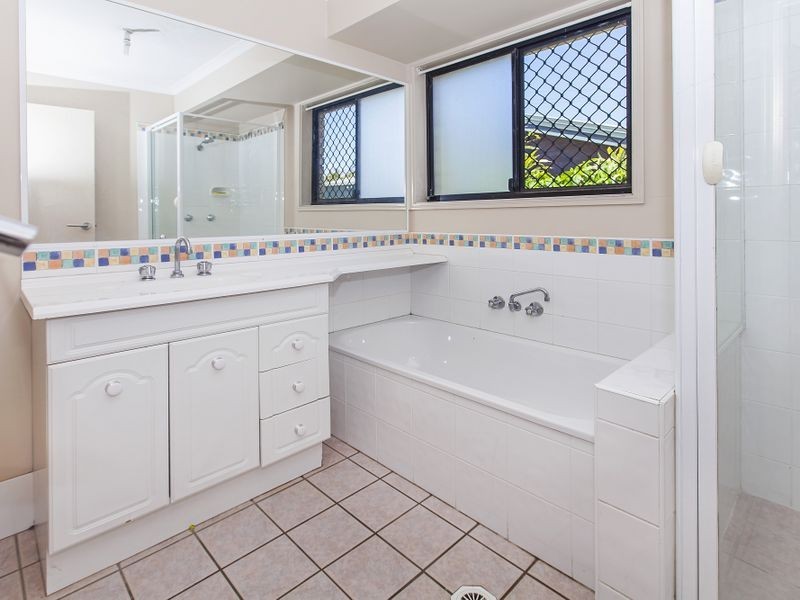 Rothwell QLD 4022