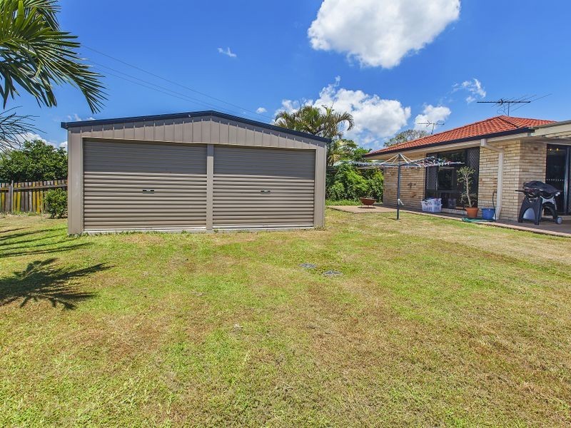 Rothwell QLD 4022