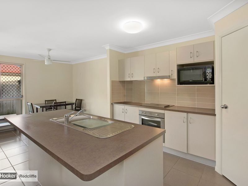 1/8 Arakoon Court, Rothwell QLD 4022
