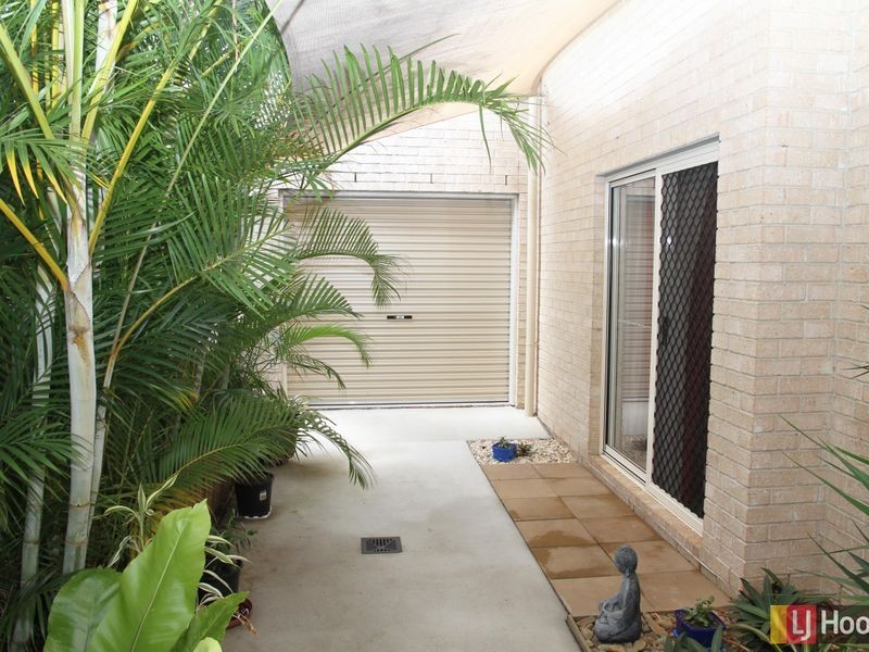 Rothwell QLD 4022