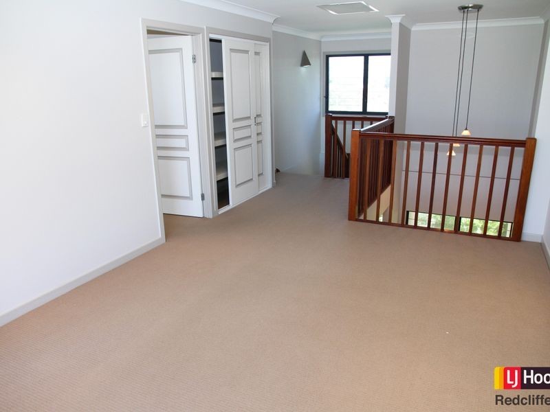 2/11 Georgina Street, Woody Point QLD 4019