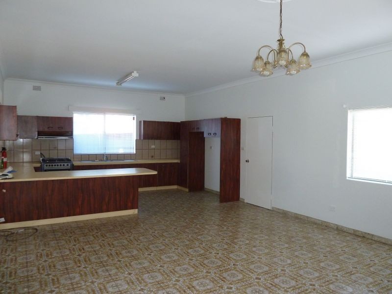 1 Macquarie Place, Mortdale NSW 2223