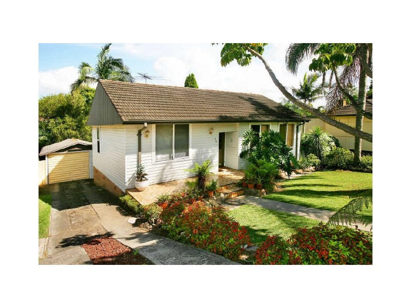 29 Hugh Avenue, Peakhurst NSW 2210