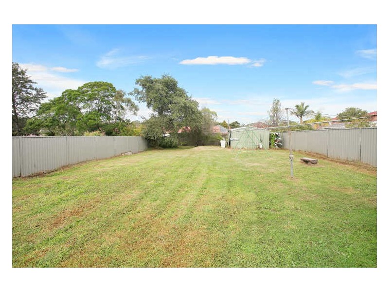 9 Blackshaw Avenue, Mortdale NSW 2223