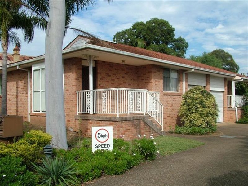 1/33-35 Mutual Road, Mortdale NSW 2223