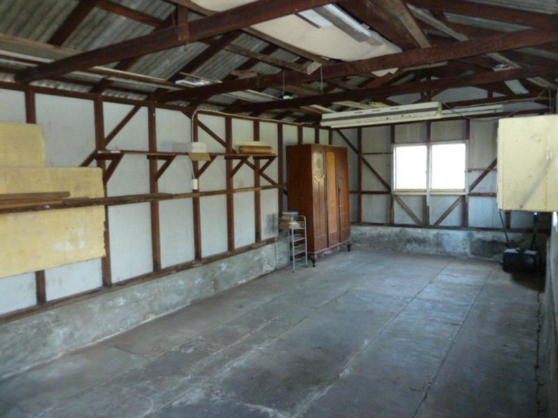 5 Greenlands Avenue, Peakhurst NSW 2210