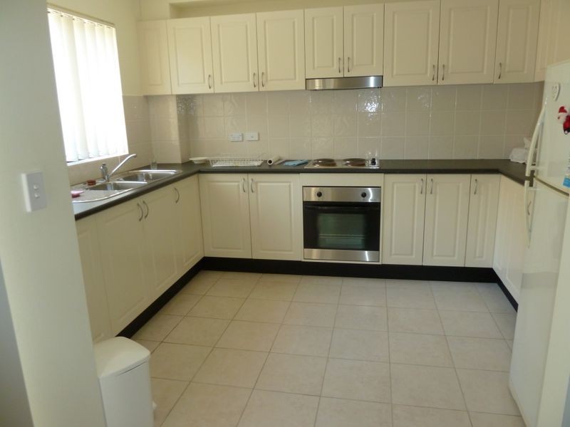 2/10-12 Martin Place, Mortdale NSW 2223