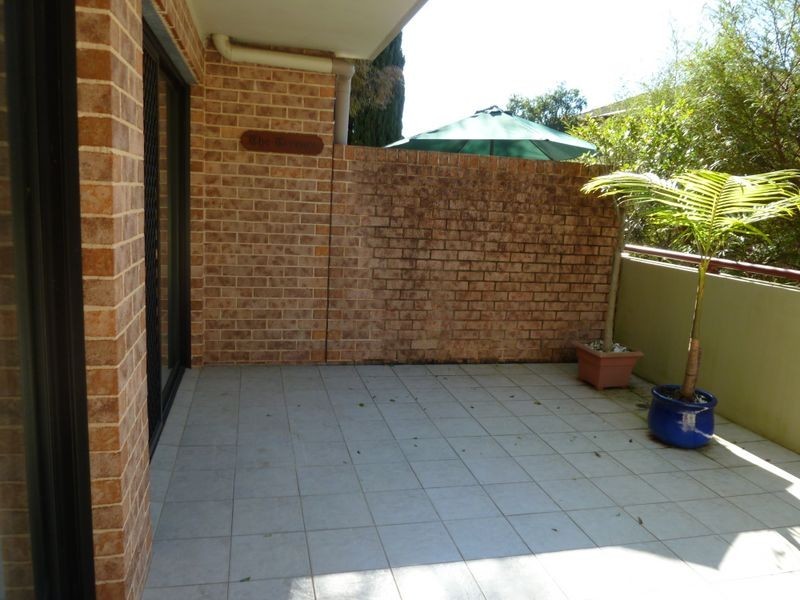 2/10-12 Martin Place, Mortdale NSW 2223