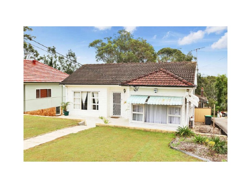 3 Salt Pan Road, Peakhurst NSW 2210