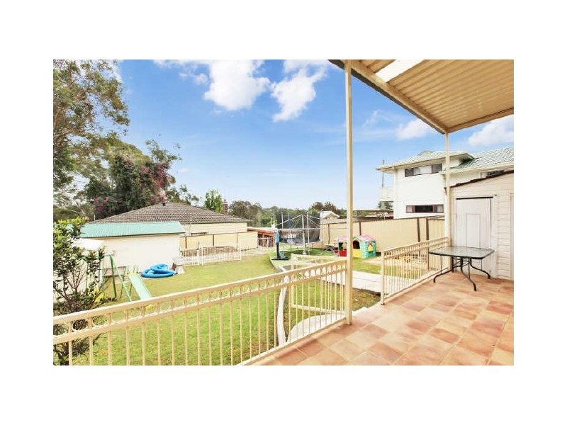3 Salt Pan Road, Peakhurst NSW 2210
