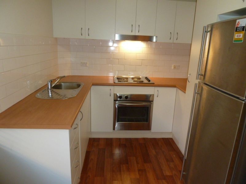 4/15 Cambridge Street, Penshurst NSW 2222