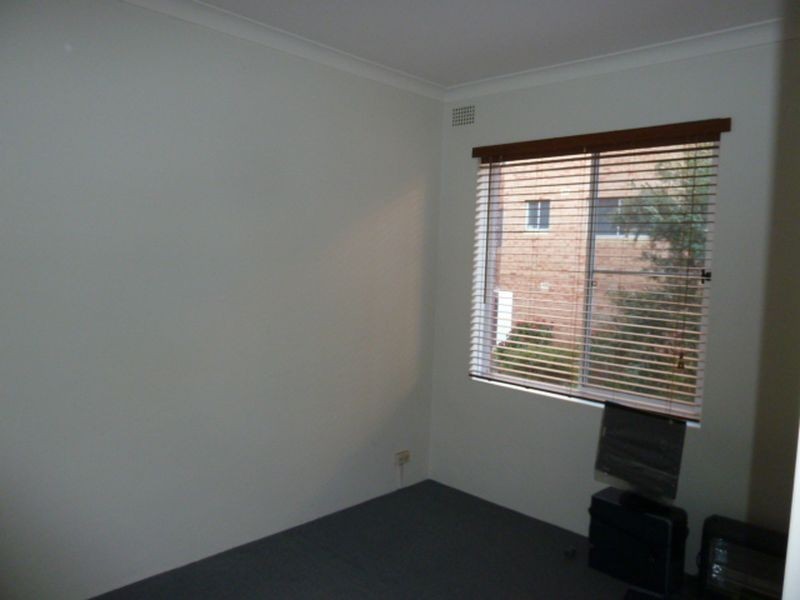 4/15 Cambridge Street, Penshurst NSW 2222