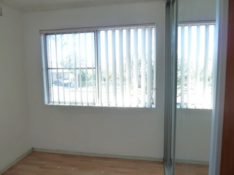 2/21 Romilly Street, Riverwood NSW 2210