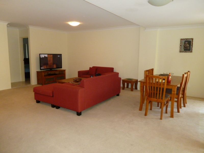 2/10-12 Martin Place, Mortdale NSW 2223