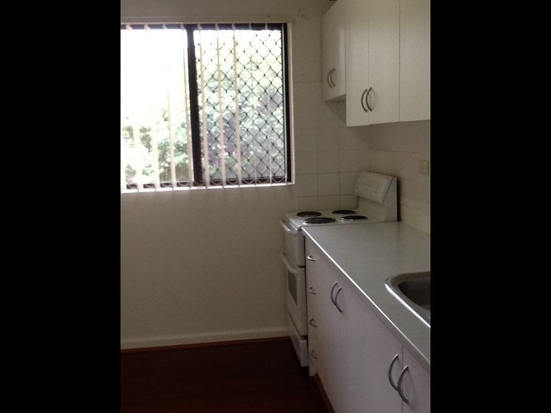 8/22 Macquarie Place, Mortdale NSW 2223