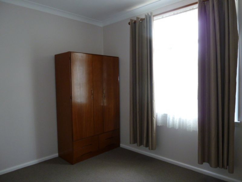 6 Carramar Place, Peakhurst Heights NSW 2210