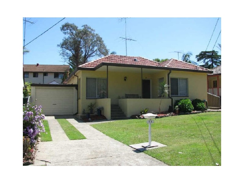 15 Treloar Avenue, Mortdale NSW 2223