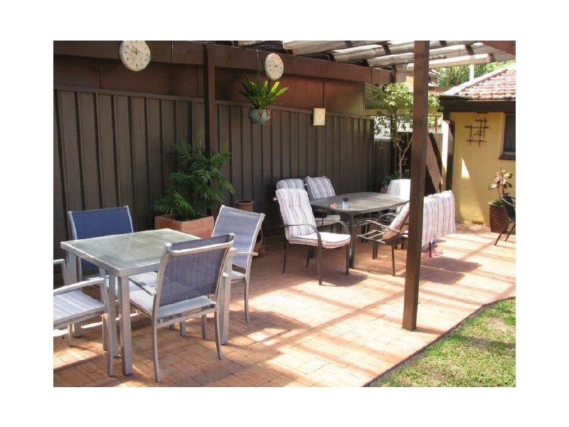 15 Treloar Avenue, Mortdale NSW 2223